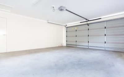 Residential Garage Coatings: The Polyurea vs Epoxy Showdown